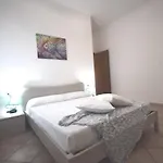 Carlo Apartamento
