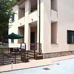 Carlo Apartamento *